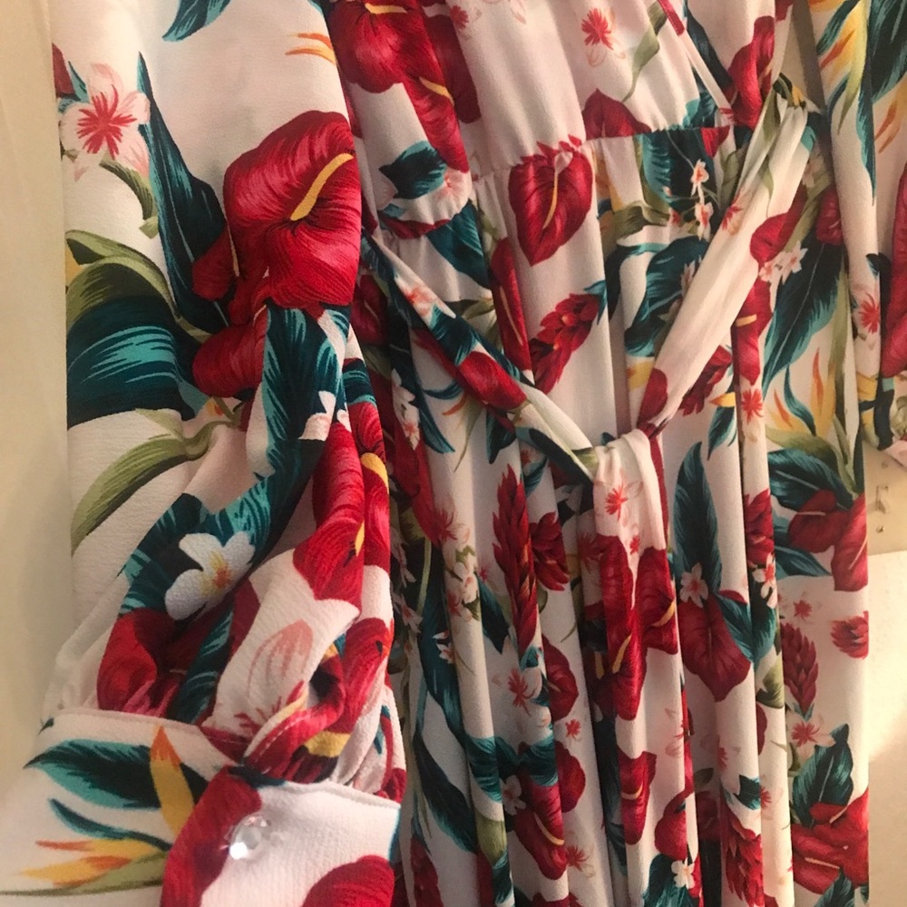 FLORAL MAXI DRESS - Picture 2 of 3